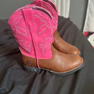 Like new girls Light up Cowboy boots